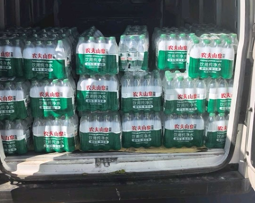 攀枝花矿泉水瓶装水饮料批发；大凉山矿泉水瓶装水饮料批发