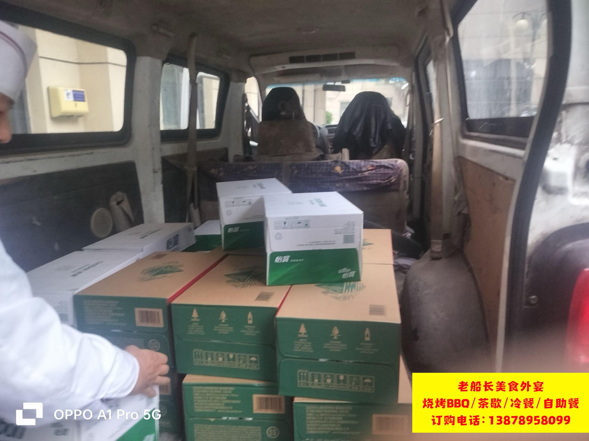 遵义矿泉水瓶装水饮料批发；遵义娃哈哈怡宝农夫山泉百岁山批发