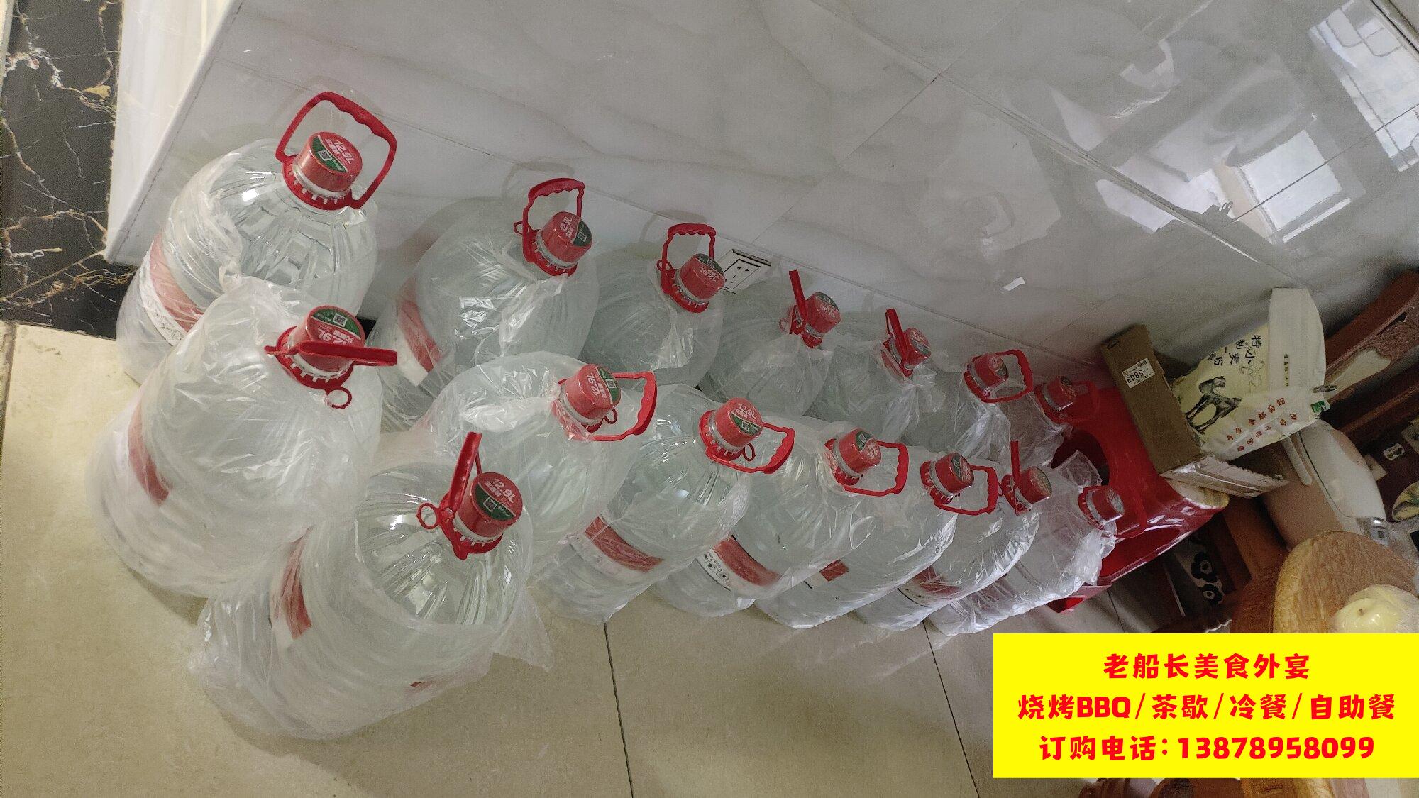 毕节矿泉水瓶装水饮料批发；毕节娃哈哈怡宝农夫山泉百岁山批发
