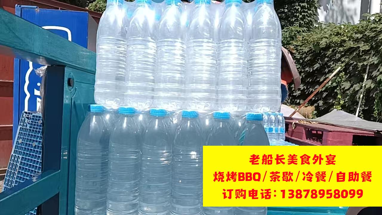 榆树市矿泉水瓶装水饮料方便面八宝粥批发；德惠市矿泉水瓶装水饮料方便面八宝粥批发；公主岭矿泉水瓶装水饮料方便面八宝粥批发